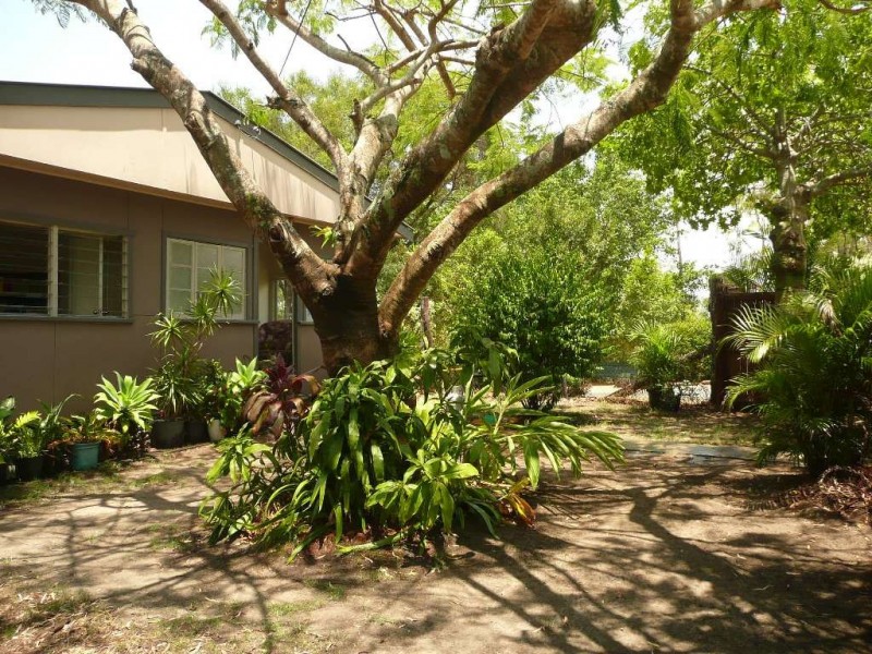46 Mount St, Nerang QLD 4211