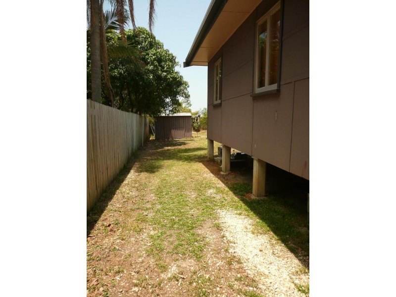 46 Mount St, Nerang QLD 4211