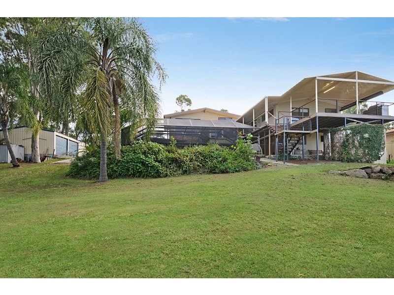 76 Castle Hill Dve, Gaven QLD 4211