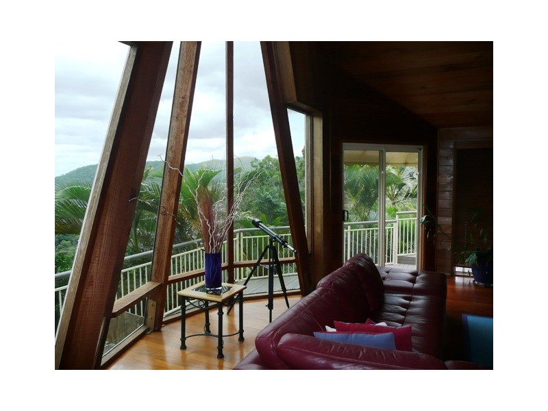 Wongawallan QLD 4210