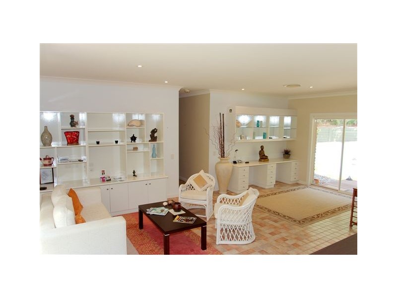 Mount Nathan QLD 4211