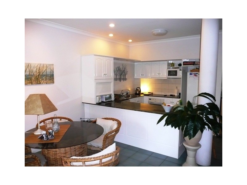 Hope Island QLD 4212