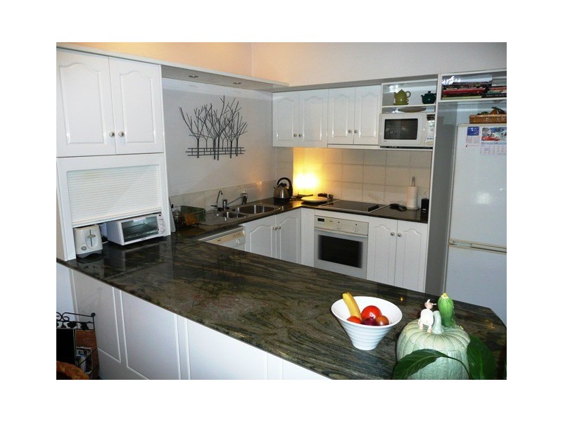 Hope Island QLD 4212