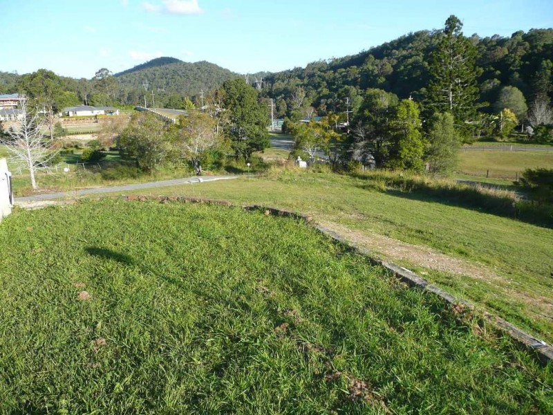 Mount Nathan QLD 4211