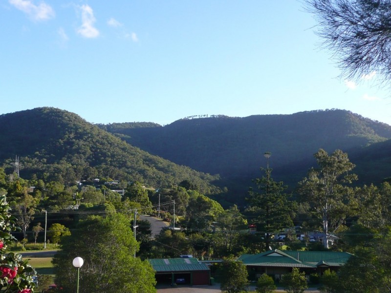 Mount Nathan QLD 4211