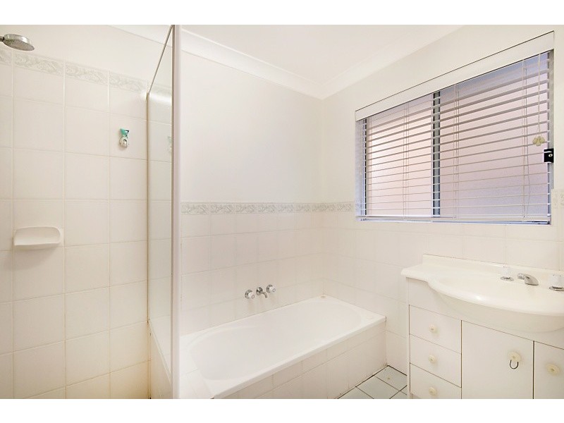 2 Abete Ct, Nerang QLD 4211