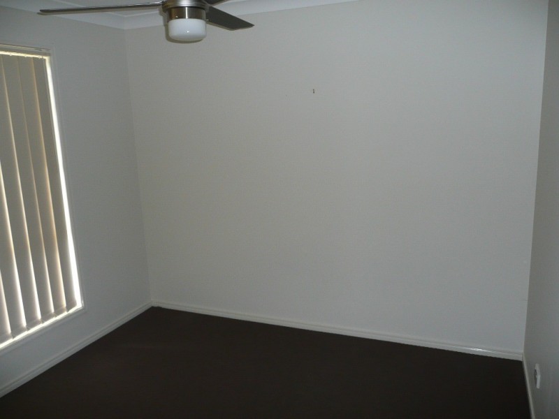 2 Runway Dve, Upper Coomera QLD 4209