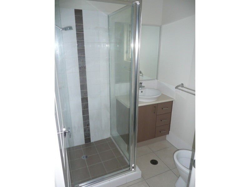 2 Runway Dve, Upper Coomera QLD 4209