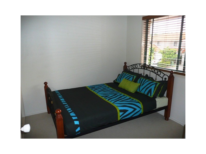 Varsity Lakes QLD 4227