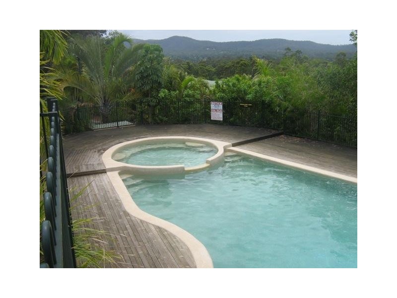 Highland Park QLD 4211