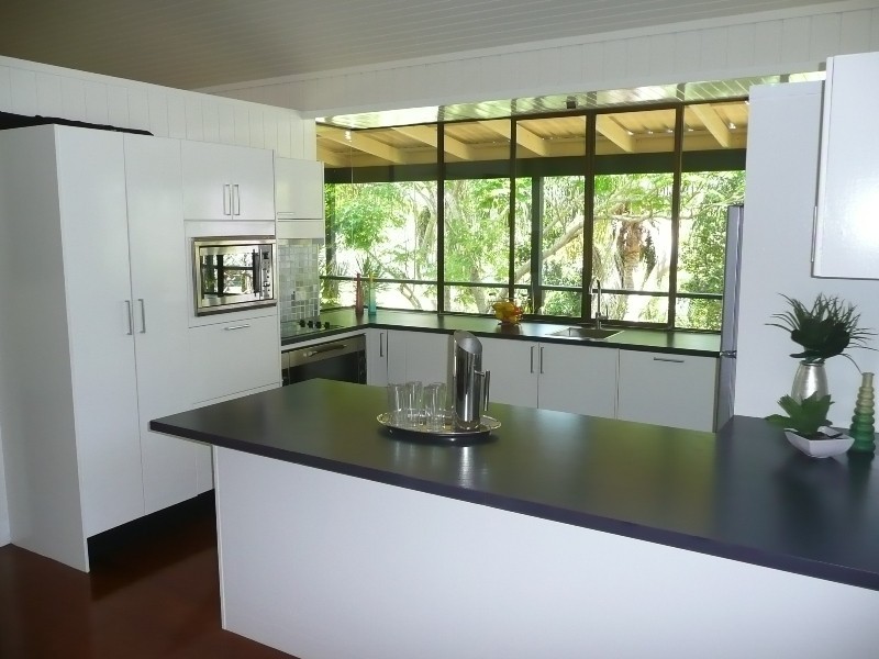 Wongawallan QLD 4210