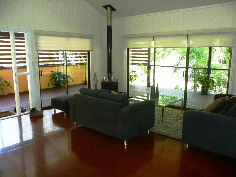 Wongawallan QLD 4210