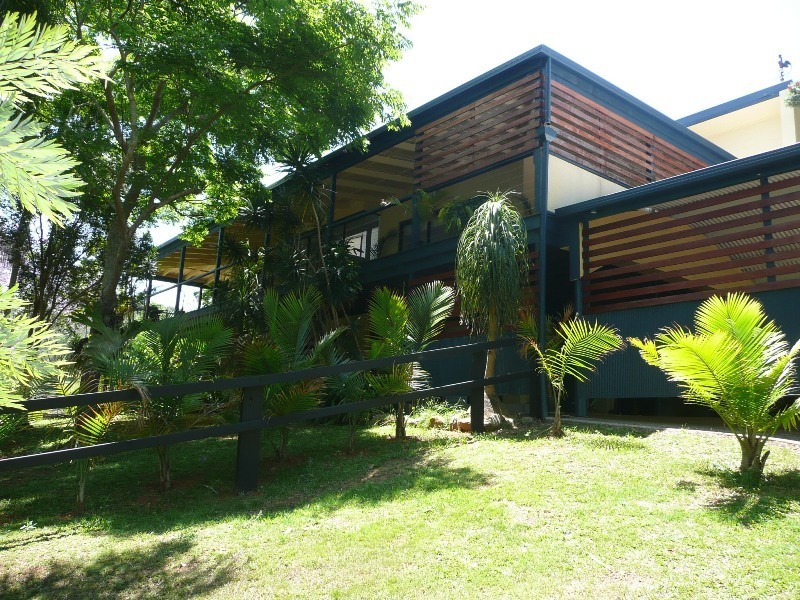 Wongawallan QLD 4210