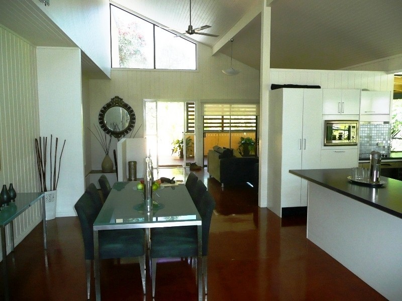 Wongawallan QLD 4210