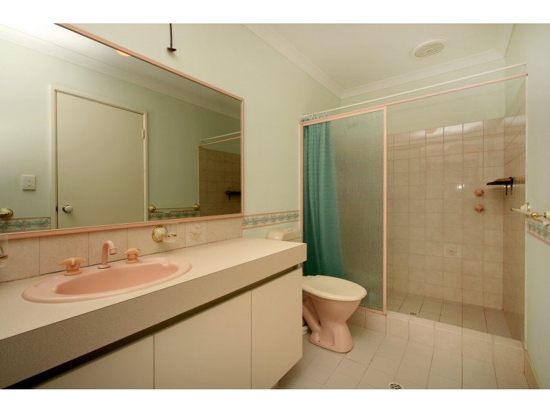 100 Crestmoor Pass, Bullsbrook WA 6084