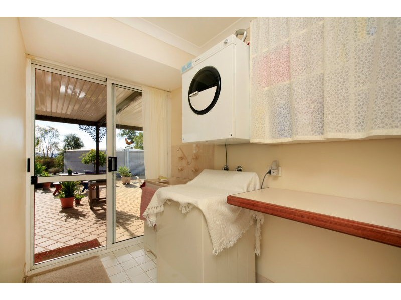 100 Crestmoor Pass, Bullsbrook WA 6084