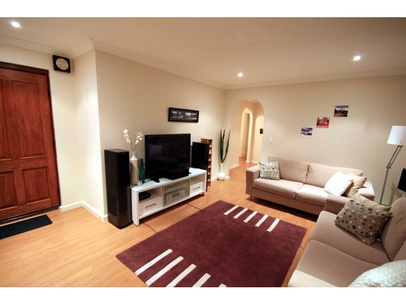 2/18 Waterloo Street, Joondanna WA 6060