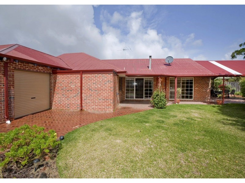 6 Dunn Court, Landsdale WA 6065