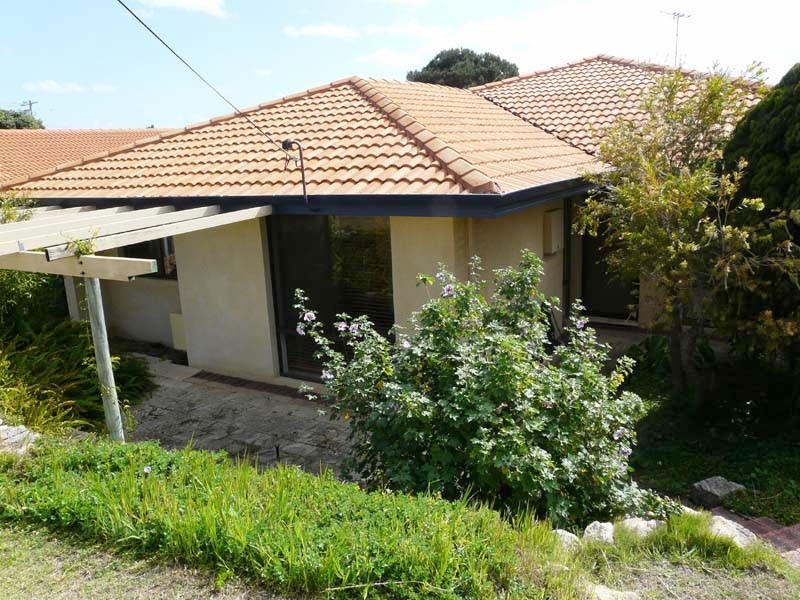 10 Afric Way, Kallaroo WA 6025