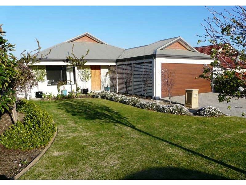 10 Sanderling Way, Beeliar WA 6164