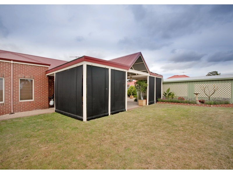 29 Hailsham Road, Nollamara WA 6061