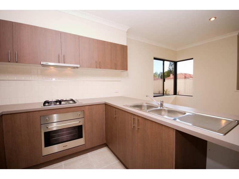 15C Penelope Place, Innaloo WA 6018