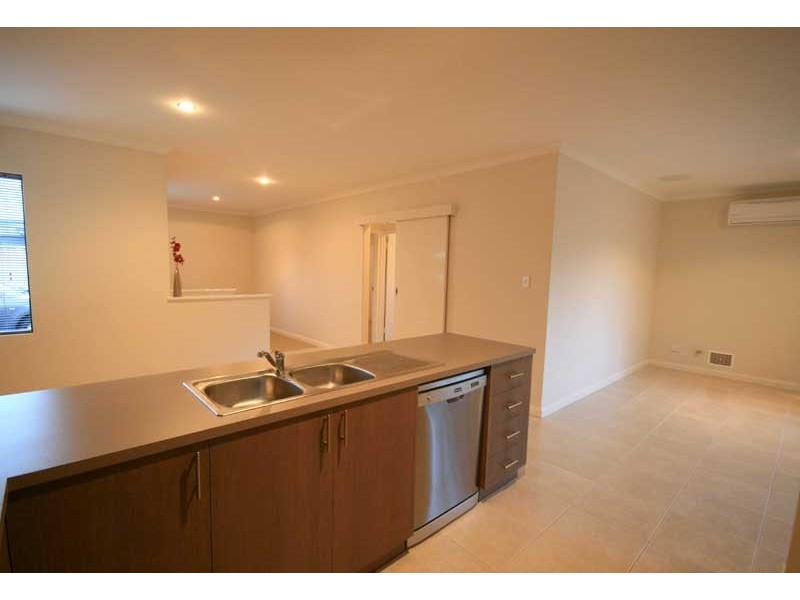 15C Penelope Place, Innaloo WA 6018