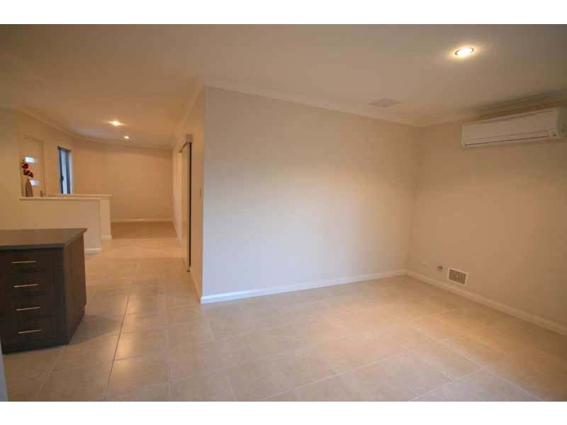 15C Penelope Place, Innaloo WA 6018