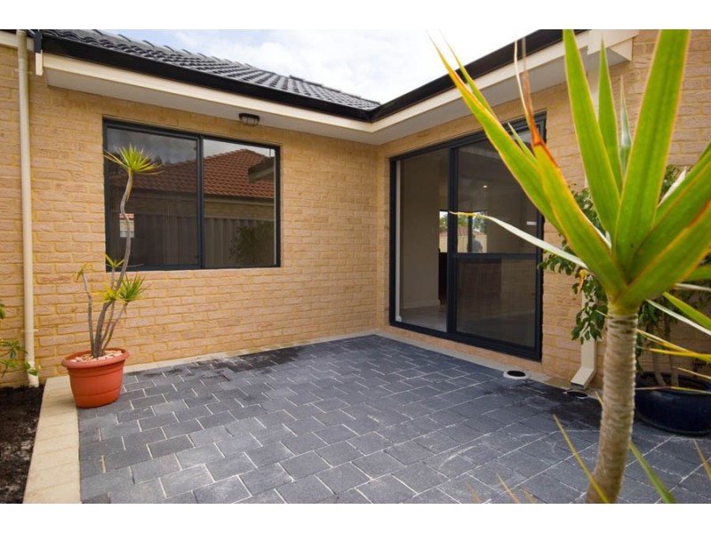 15C Penelope Place, Innaloo WA 6018