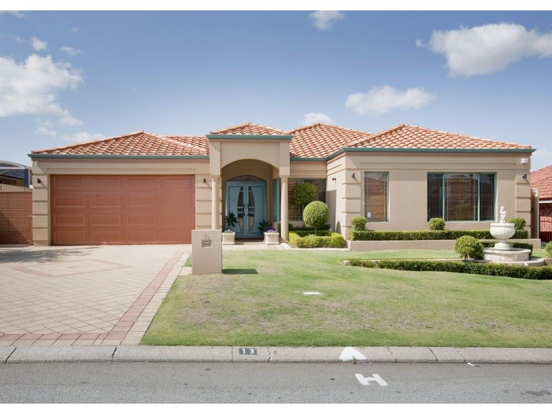 13 Lucas Loop,, Canning Vale WA 6155