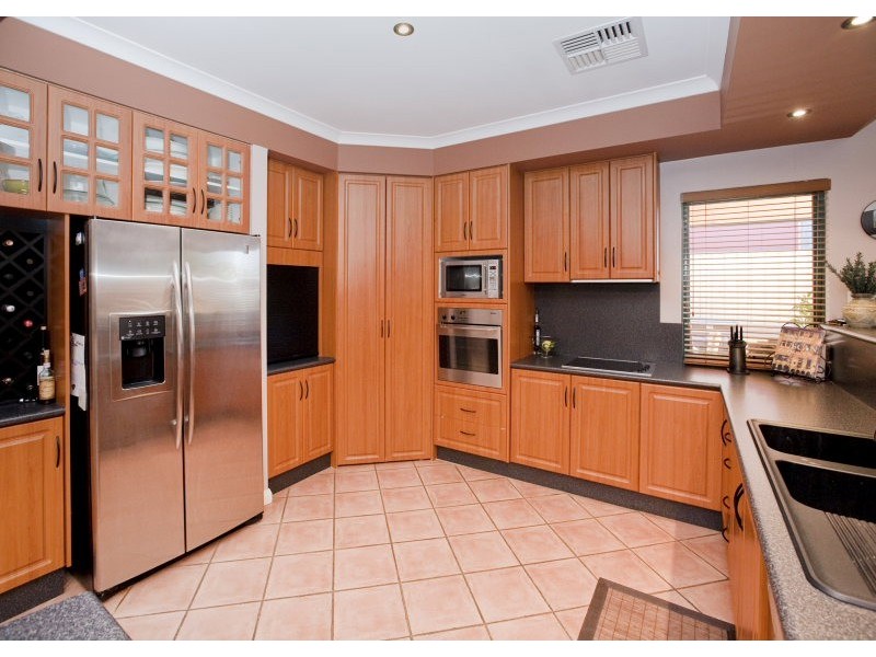 13 Lucas Loop,, Canning Vale WA 6155