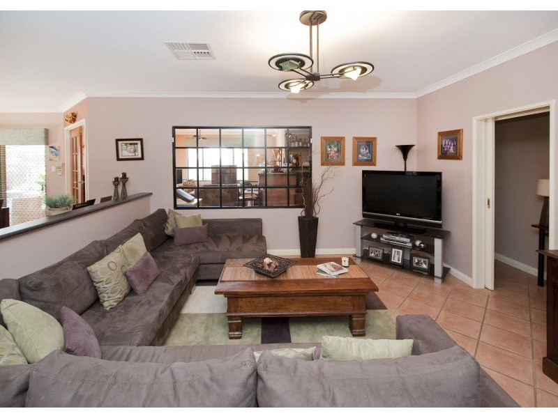 13 Lucas Loop,, Canning Vale WA 6155