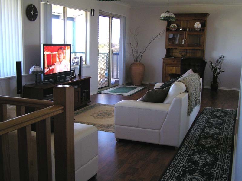 14 Larwood Elbow, Seabird WA 6042