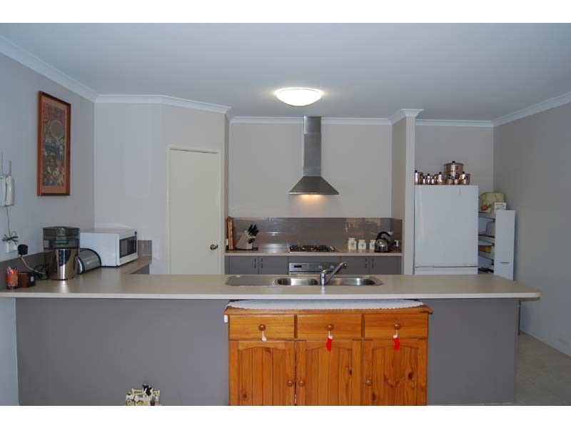 6 Cousins Turn, Baldivis WA 6171