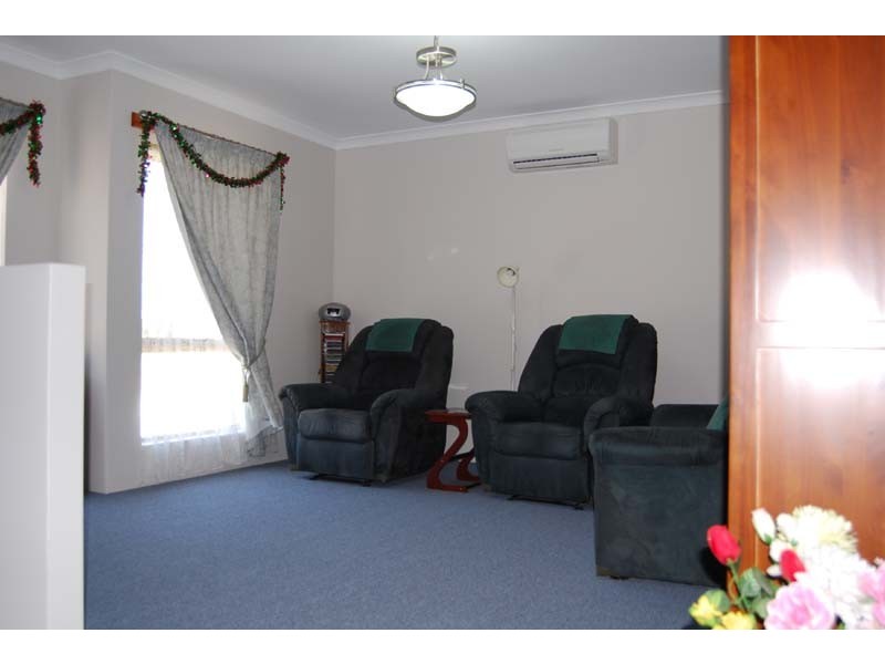 6 Cousins Turn, Baldivis WA 6171