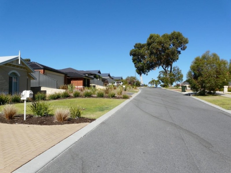 37 Lemon Gum Drive, Baldivis WA 6171