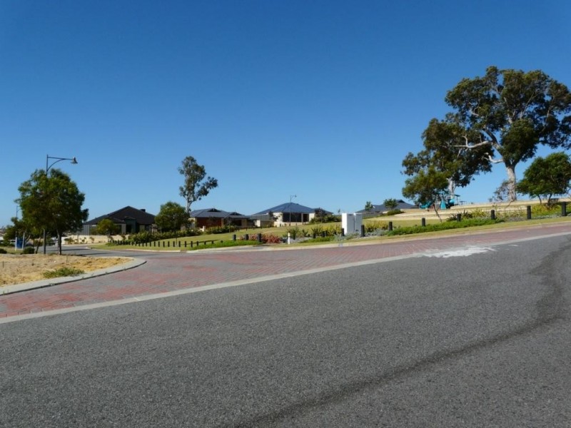 37 Lemon Gum Drive, Baldivis WA 6171