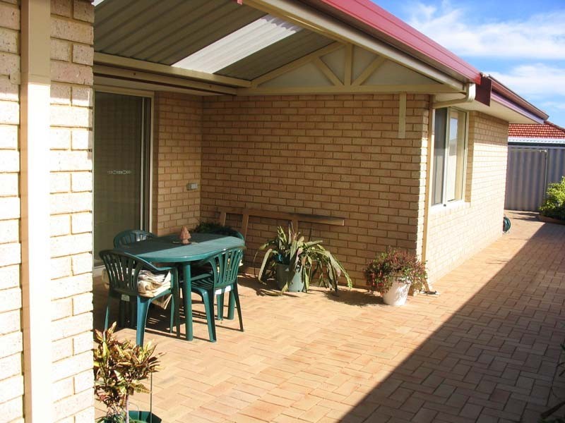 22 Laredo Bend, Port Kennedy WA 6172
