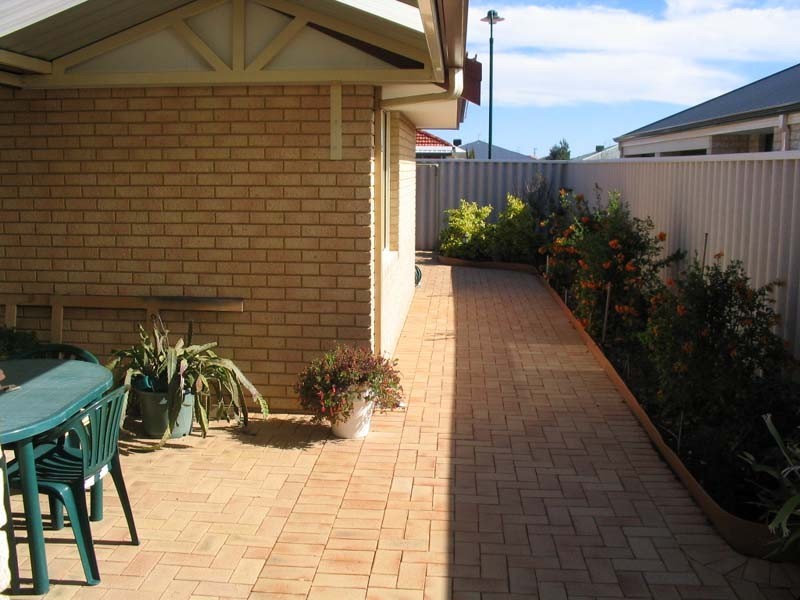 22 Laredo Bend, Port Kennedy WA 6172