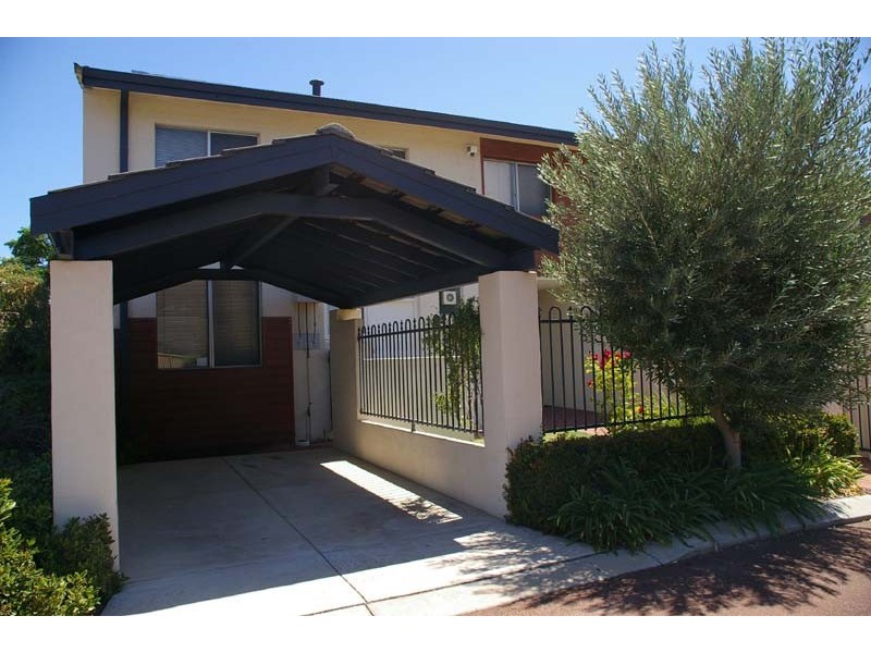 1/24 Melinga Court, Karawara WA 6152