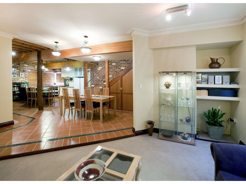 30 Toowong St, Bayswater WA 6053