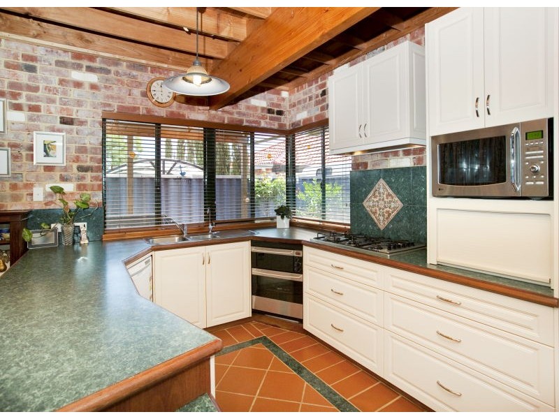 30 Toowong St, Bayswater WA 6053