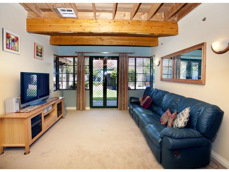 30 Toowong St, Bayswater WA 6053