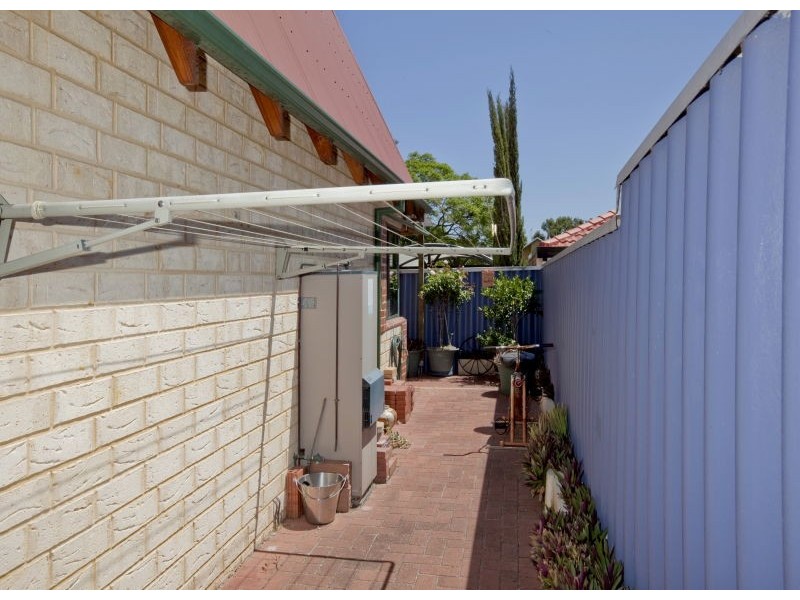 30 Toowong St, Bayswater WA 6053