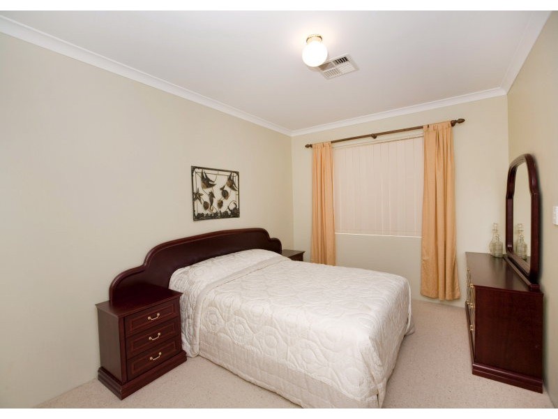 29 Hailsham Rd, Nollamara WA 6061