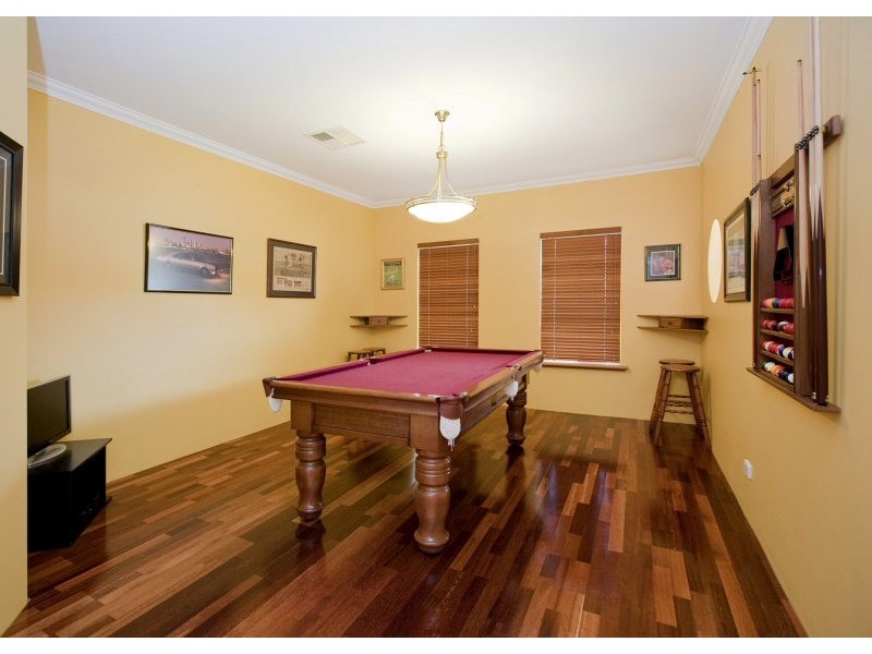 29 Hailsham Rd, Nollamara WA 6061