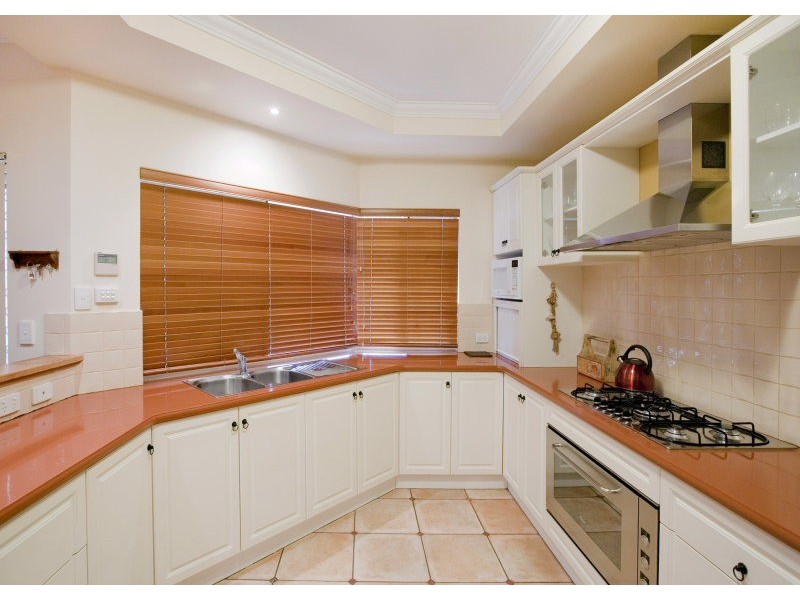 29 Hailsham Rd, Nollamara WA 6061