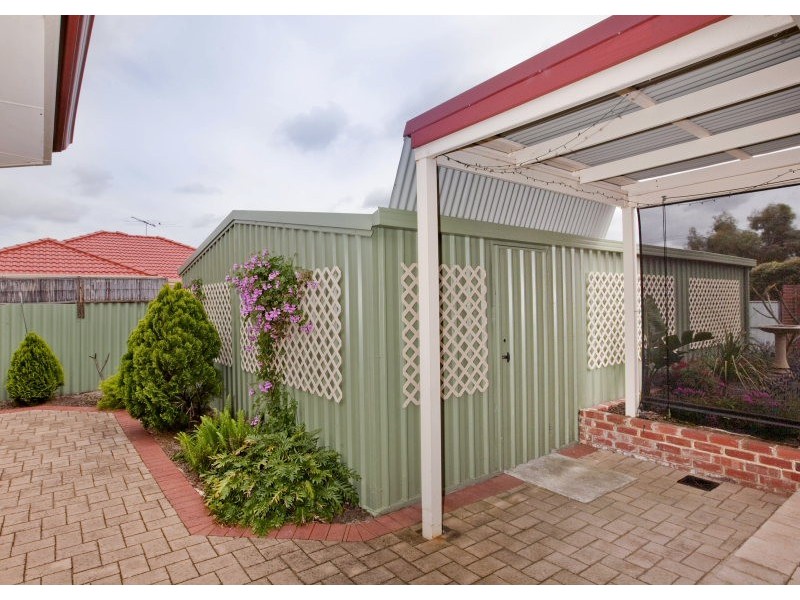 29 Hailsham Rd, Nollamara WA 6061