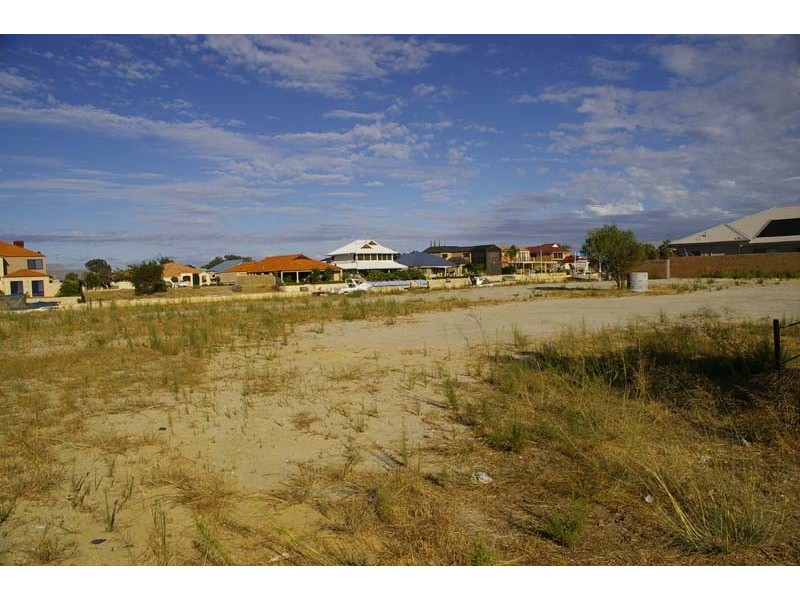 31 Erins Isle, Dudley Park,, Mandurah WA 6210