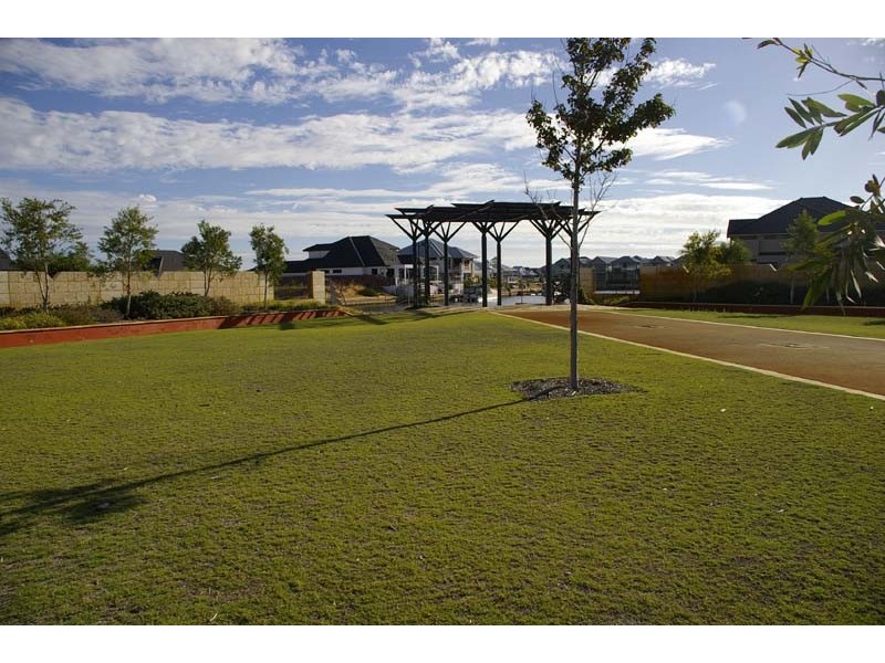 31 Erins Isle, Dudley Park,, Mandurah WA 6210